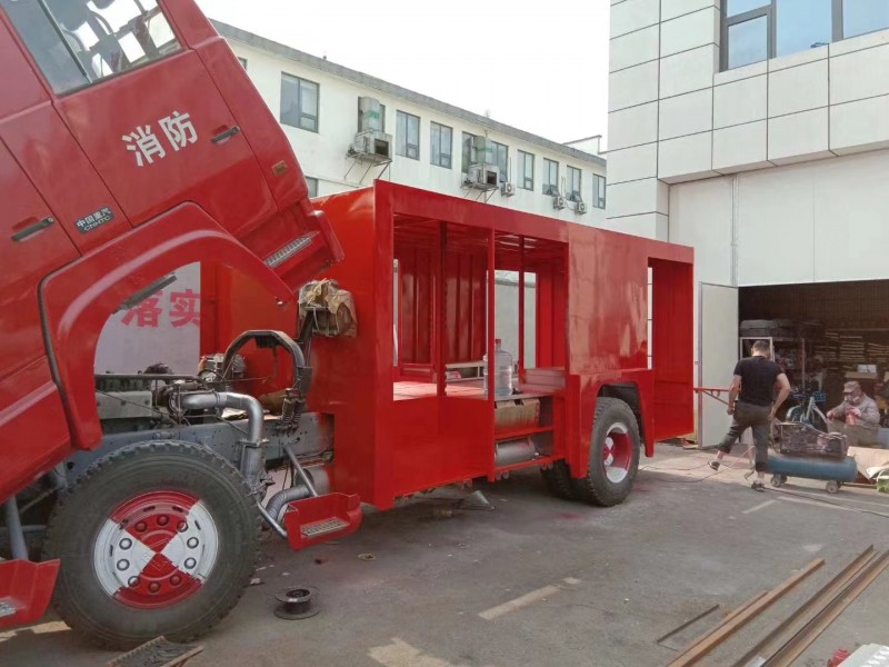 濟南我公司給本地消防大隊改裝消防上裝系統(tǒng)2